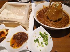 -95号酱骨·一块豆腐(展春园西路店)