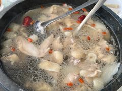 -墨脱石锅椰子鸡•海鲜糟粕醋(榆亚路店)