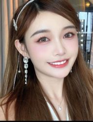 -爱的化妆工作室(雅地天际店)