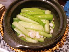 湖虾仁玉带丝瓜-南京大牌档(凯德大峡谷店)