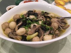 -苏州汇融广场假日酒店