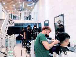 -SIX Hair Consultant