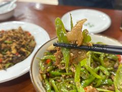 -湖南人家湘菜馆(镇江路店)