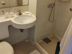 -锦江之星(广州海珠江泰路地铁站店)