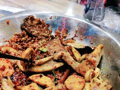 -嘎嘎鸭下巴·爆辣干锅(明教寺店)