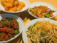 -关东小磨东北菜(上海长风大悦城店)