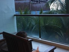 -三亚湾海居铂尔曼度假酒店