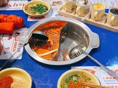 -马路边边串串香(苗栗路店)