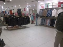 店内环境-优衣库(北京新东安店)