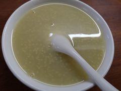 -宝瑞门钉肉饼店