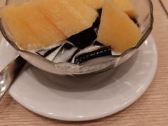 -佰搭果·广式茶餐厅(西华路店)