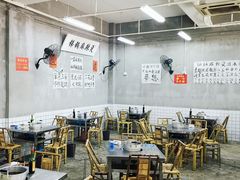 大堂-咏勝锑锅麻辣烫(净居寺路总店)