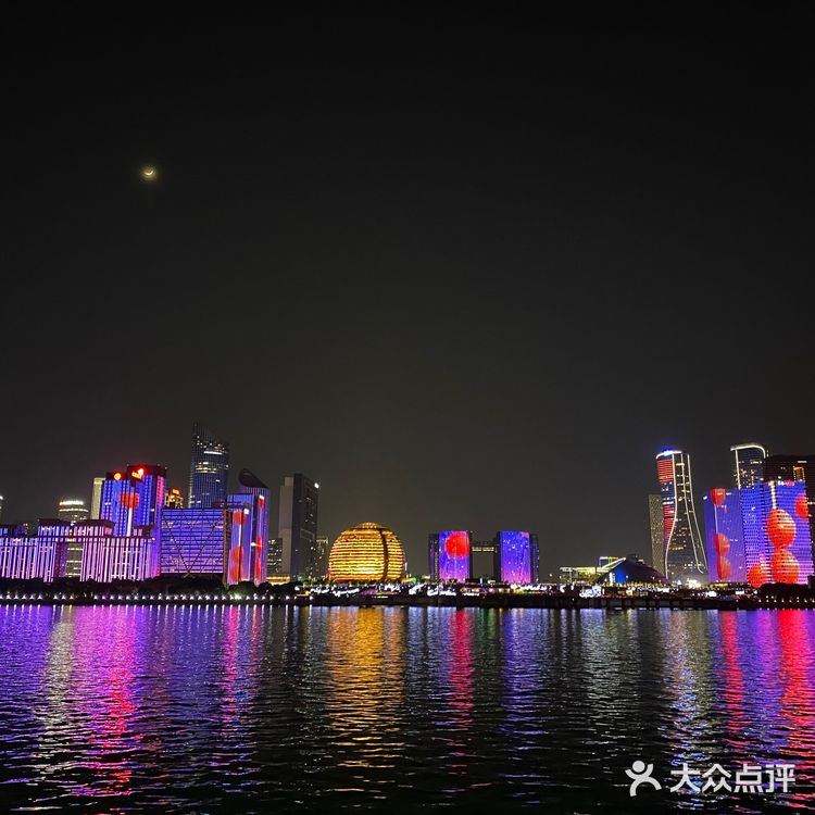 超火杭州旅游项目🔥灯光秀一线江景乘船观赏💯还有美食享受