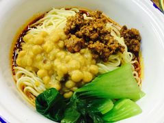 招牌豌杂面-东三里屯豌杂面