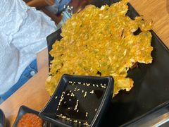 泡菜饼-肉甲韩国木炭烤肉(新壹街1店)