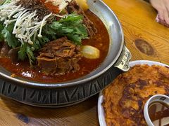 -喇喇排骨火锅·传统韩式脊骨汤(望京西园总店)