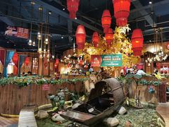 大堂-老滇山寨•云南特色菜•地方菜•民族风情歌舞表演(金碧店)