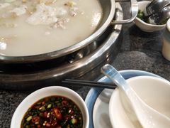 -老来福·非遗酸汤兔(凯旋路店)