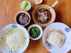 鸡汤银丝面-新万鑫银丝面·非遗无锡味(惠山古镇店)