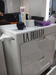 -LA BELLEZA倍丽莎美发沙龙