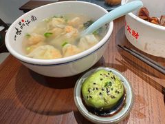 荠菜银鱼虾肉生煎-鑫震源·苏式大虾生煎(山塘街店)