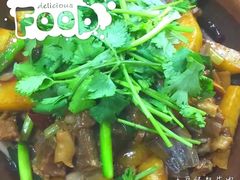 土豆炖牦牛-大富蚝乌东哥饭店·石锅鱼杂·柠檬鸭(革新路店)