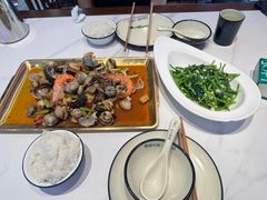 -鼎盛山海火锅(北戴河刘庄夜市老虎石浴场店)