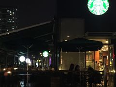 门面-星巴克(深圳欢乐颂店)