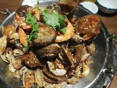 -东来菜馆•手抓海鲜家常菜•海鲜锅贴(鸽子窝店)