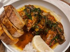 -ROAST coffee & eatery