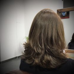 -Moyue HAIR SALON