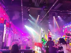 -喜鹊音乐酒馆(西街店)