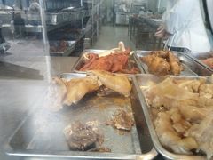 -陆稿荐观前街店