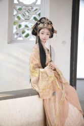 -一揽芳华汉服旗袍体验馆(拙政园店)