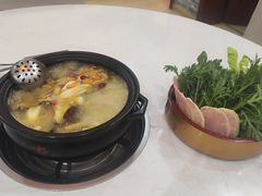素菜拼盘-菌之家·专业纯野生菌火锅·特色炒菌