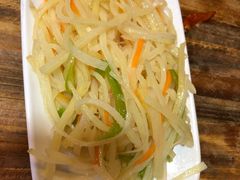 -万和春排骨砂锅米饭(湖北路店)