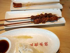呼伦贝尓羊肉串-大师兄·西北小馆(金湾华发商都店)