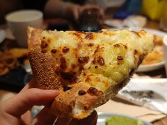 -必胜客(打浦桥日月光店)