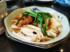 牛腩蒸陈村粉-黄但记老店·陈村粉食府