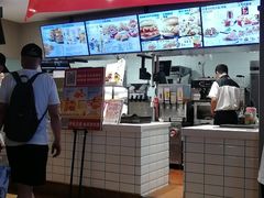 -肯德基(西影路店)