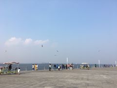 -东港音乐喷泉广场