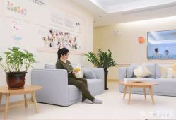 -莉泽月子中心(凯旋江景店)