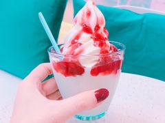 草莓圣代-八喜G’nature冰淇淋旗舰店