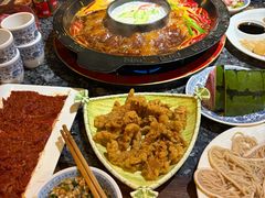-成渝龙火锅(都江堰店)