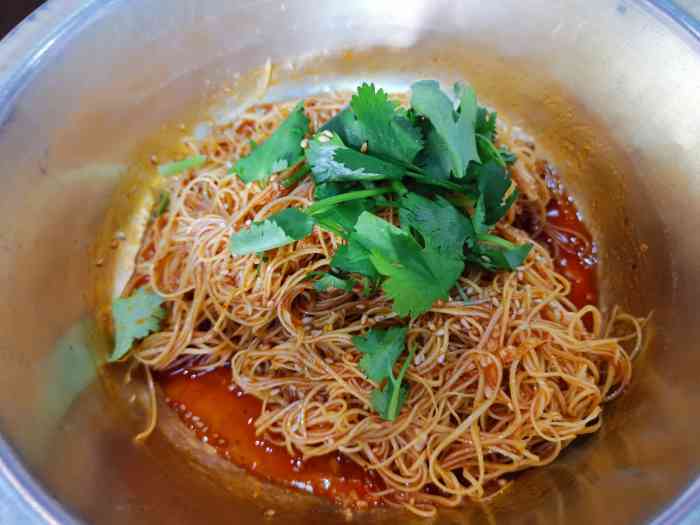 金源烤肉面片馆-"位置[调皮]:在净月大学城里,我去的是后.