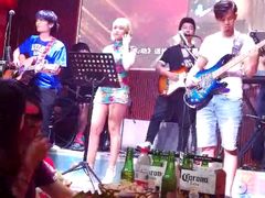 -摆渡酒吧(后海店)