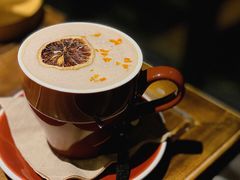 -新沙洞咖啡(泉乐坊店)