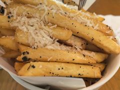 -瑰丽酒店·海吧·天际下午茶·现场DJ·天台酒吧
