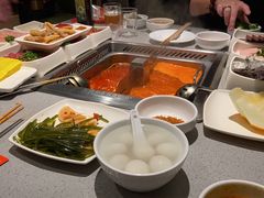 -海底捞火锅鲜切牛肉主题店(长寿路店)