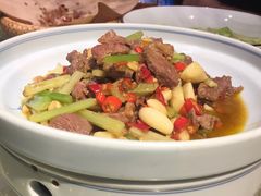-洞庭土菜小炒馆(易发广场店)